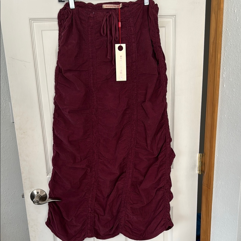 Wearables W’s L Burgundy Women's Skirt